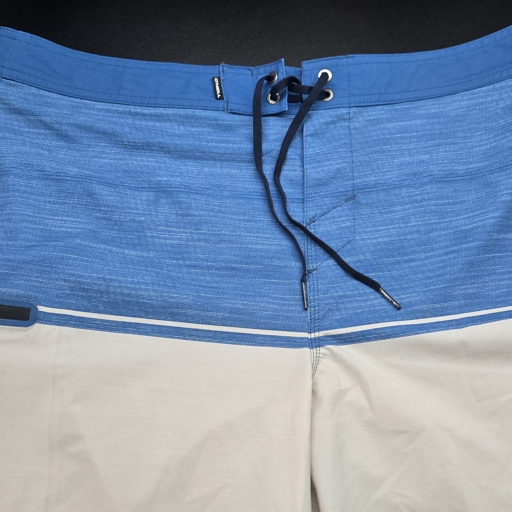 O'Neill Blue and White Mens ShortsHyperfreak traveler series Boardshorts Size 36